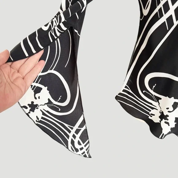 Vintage Ozone USA Black White Asymmetrical Handkerchief Blouse M Y2K Whimsigoth - Picture 3 of 13